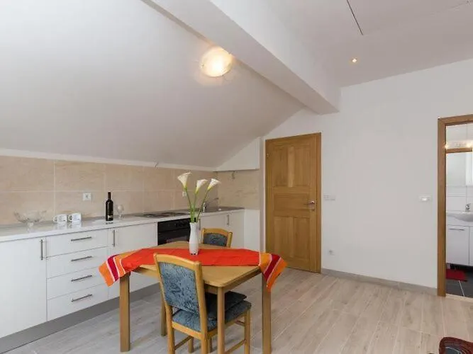 Celenca - One-bedroom - A4 * Mokošica