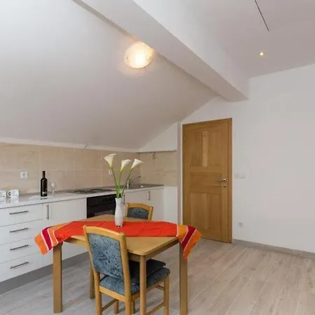 Celenca - One-bedroom - A4 * Mokosica